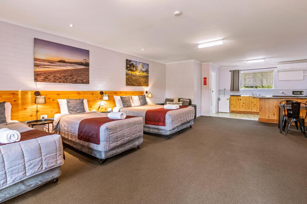 Burringa Garden Motel Wagga Wagga Ngoại thất bức ảnh